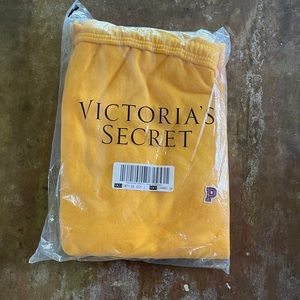 Victoria’s Secret PINK Sweatpants